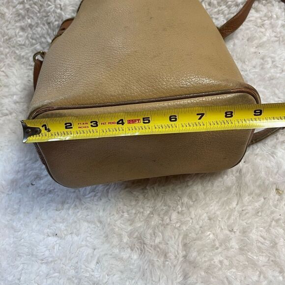 Dooney & Bourke leather khaki & brown Bucket bag Brass hardwares . - Picture 7 of 16
